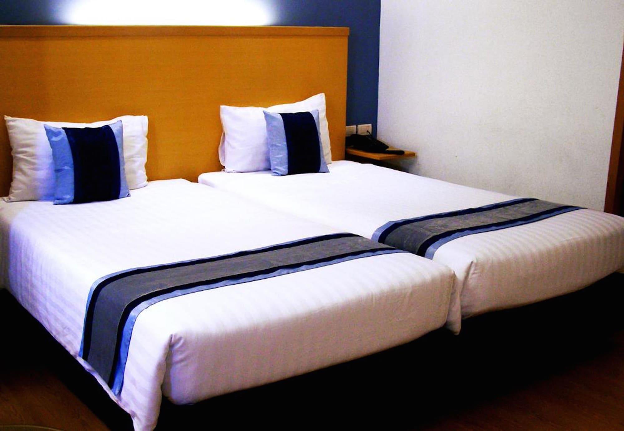 Iyarin @ Tuk Chang Hotel Bangkok Dış mekan fotoğraf