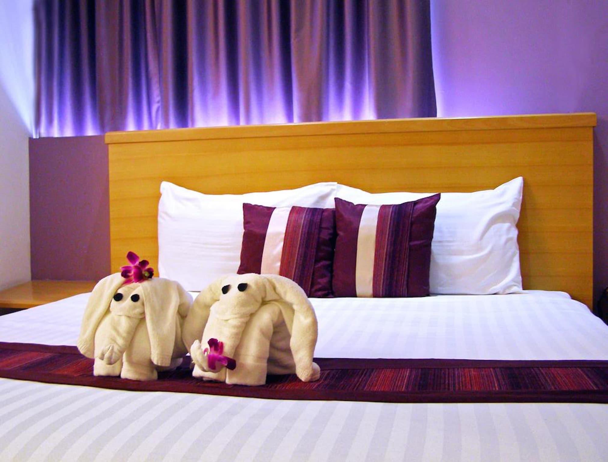Iyarin @ Tuk Chang Hotel Bangkok Dış mekan fotoğraf
