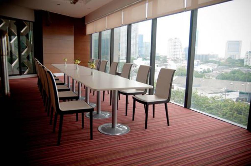 Iyarin @ Tuk Chang Hotel Bangkok Dış mekan fotoğraf